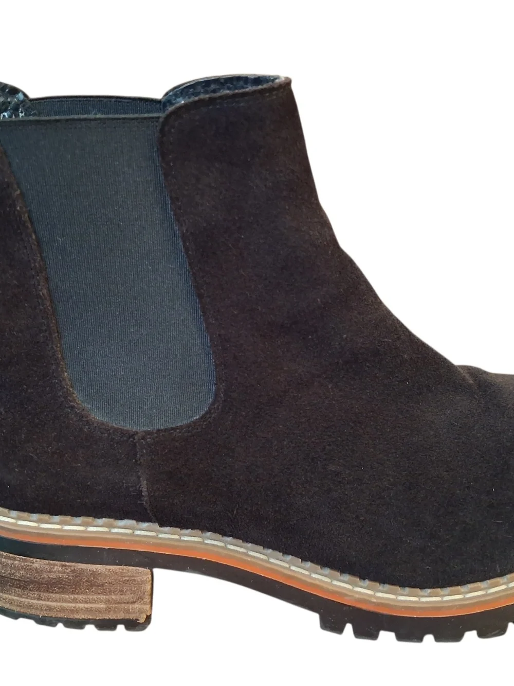 Women's Bertuchi Black Suede Chelsea Boots with Lug Sole Size 39